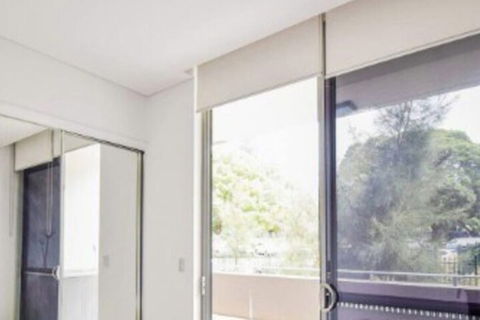 Sun-drenched 3 Bedroom Apartment In Turrella - Darwin Holiday 6