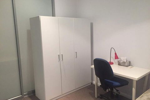 Sun-drenched 3 Bedroom Apartment In Turrella - Darwin Holiday 7