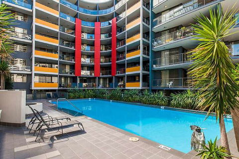 Code Apartment - Darwin Holiday 6