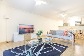 Perfectly Located Apt Rooftop Pool & Spa - Darwin Holiday 6