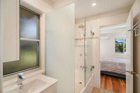 Peregians Viewing Deck, 324 David Low Way, Peregian Beach, Noosa Area - Darwin Holiday 7