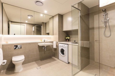 Highrise Apartment At Olympic Park - Darwin Holiday 5