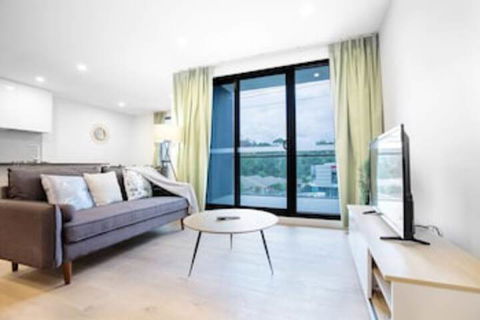 Trendy 2 Bedroom In Ringwood/Eastland With Parking - Darwin Holiday 0