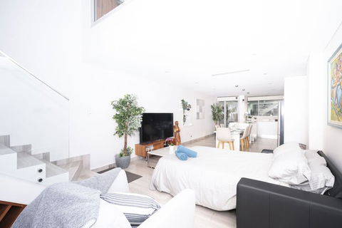 Luxury Villa Darlington - Vine - Darwin Holiday 7