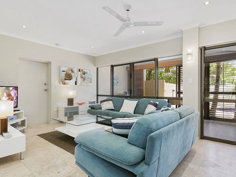 A Superb Location For Enjoying The Best Of Noosa Unit 2 / 69 Noosa Parade - Darwin Holiday 1