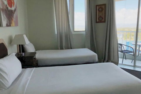 Comfortable 2 Bedroom Apartment With River Views - Darwin Holiday 3