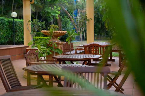 Comfortable 2 Bedroom Apartment With River Views - Darwin Holiday 1