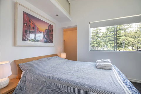 Peaceful 1 Bedroom Apartment With Parking - Darwin Holiday 6