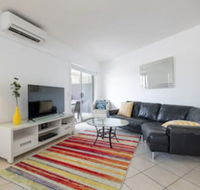 Peaceful 1 Bedroom Apartment With Parking - Darwin Holiday