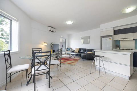 Peaceful 1 Bedroom Apartment With Parking - Darwin Holiday 2
