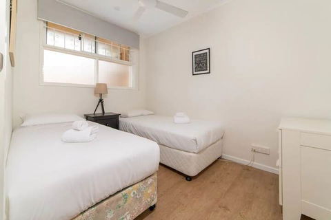 Peaceful 3 Bedroom Apartment In Ascot - Darwin Holiday 5
