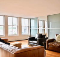 New York Loft Style Flat in Surry Hills - Darwin Holiday