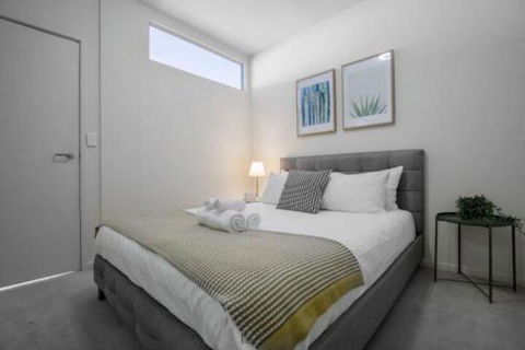 62Green WoodLv21at1bd1bthClose To Mel CBD - Darwin Holiday 2