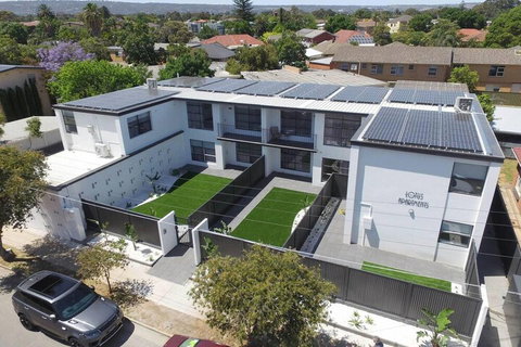 2 Bedroom Apt With Balcony & Air Con In Plympton - Darwin Holiday 4