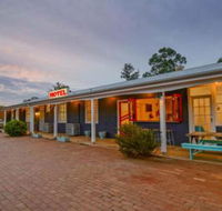 The Platypus Accommodation  Cafe - Darwin Holiday