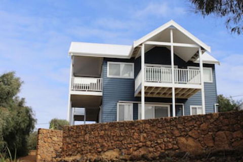 Flinders View Beach House - Darwin Holiday 0