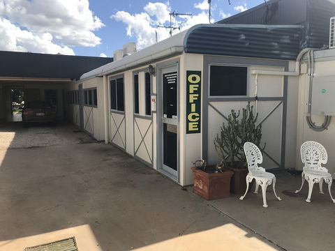 Blackall Coolibah Motel - Darwin Holiday 0