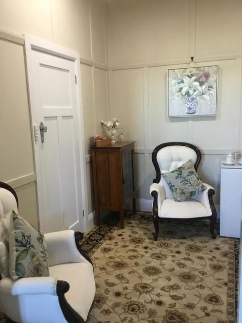 Araluen Historic House Deluxe Room - Darwin Holiday 3