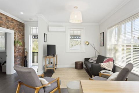 Bluestone Cottage Launceston - Darwin Holiday 0