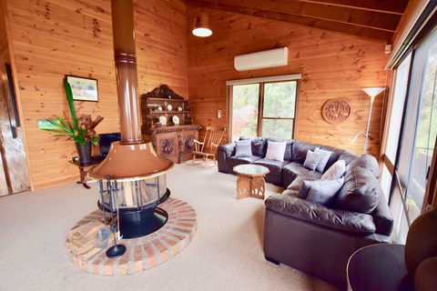 Treetops Retreat Katoomba - Darwin Holiday 1