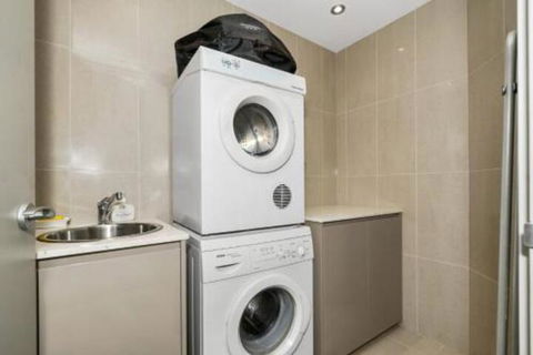 Coolwaters Penthouse - Darwin Holiday 3