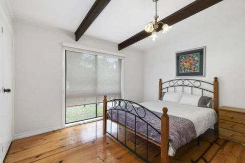 THE BEACH HIVE PET FRIENDLY (OUTSIDE ONLY) INLET SIDE - Darwin Holiday 2