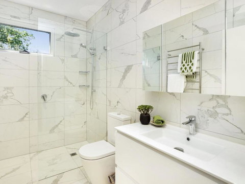 Banyula Annex Stylish & Contemporary Retreat - Darwin Holiday 4