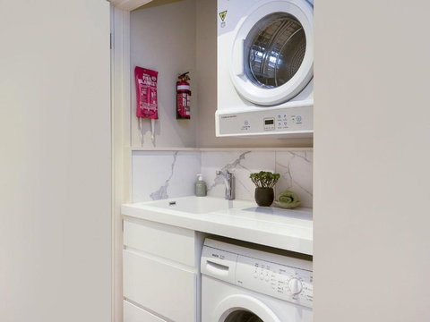 Banyula Annex Stylish & Contemporary Retreat - Darwin Holiday 3