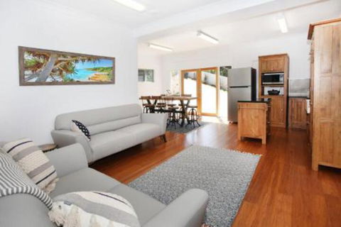 8 Cabbi Court Coolum Beach New Listing - Darwin Holiday 6