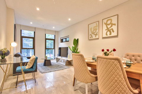 Apartment Hyde Park - Darling Harbour Day St 1 - Darwin Holiday 1
