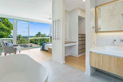 Magnificent Views On Arkana Noosa Heads - Darwin Holiday 2