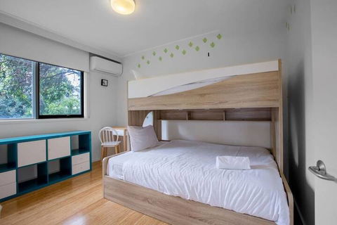 Comfy Holiday House With Pool@rosanna - Darwin Holiday 1
