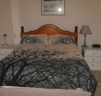 Camelot Cottage - Darwin Holiday