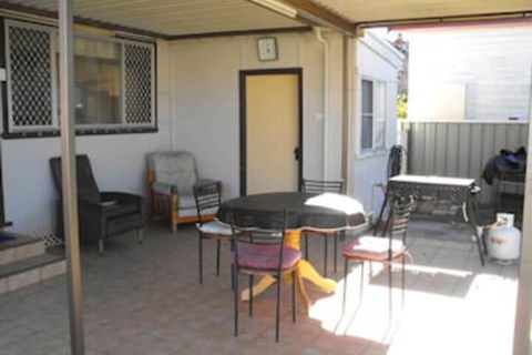 Camelot Cottage - Darwin Holiday 4