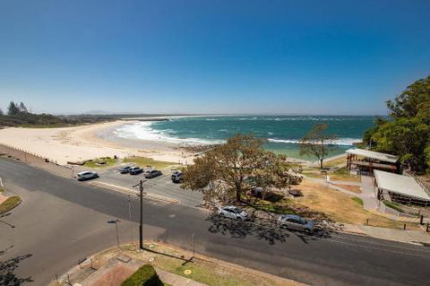 Beachpoint Unit 402 28 North Street - Darwin Holiday 3