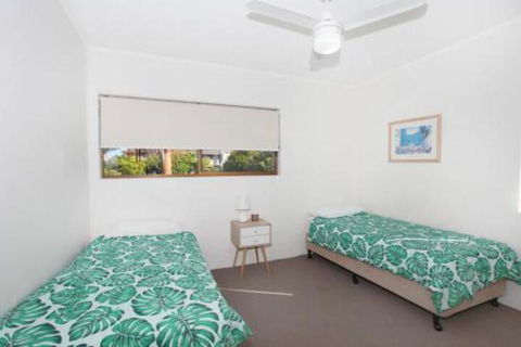 Unit 2 Cooltoro Court 7 Frank Street Coolum Beach 400 BOND LINEN INCLUDED - Darwin Holiday 6