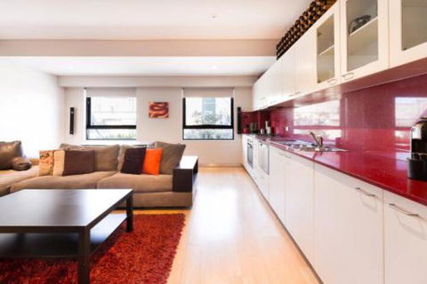 Bold Modern 1 Bed 10 Mins From The City - Darwin Holiday 6