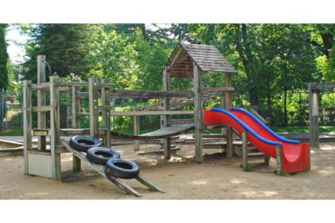 Bold Modern 1 Bed 10 Mins From The City - Darwin Holiday 0