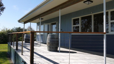 The Love Shack Bridport - Darwin Holiday 3