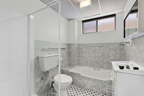 Granada - Darwin Holiday 4