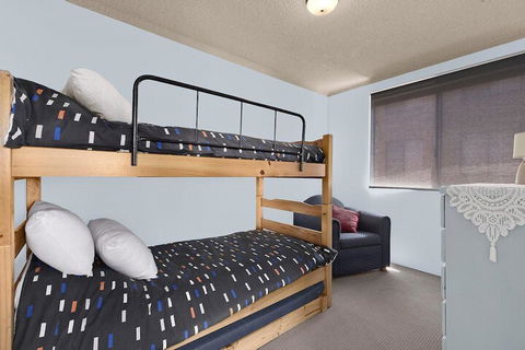 Granada - Darwin Holiday 3