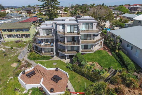 Beachfront On Werrina - Darwin Holiday 1