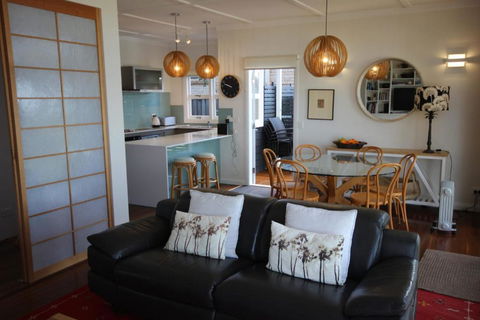 SEA URCHIN - Darwin Holiday 2