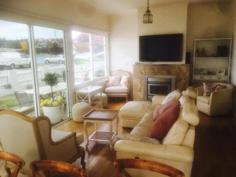 The Ultimate Beach House - Darwin Holiday 4