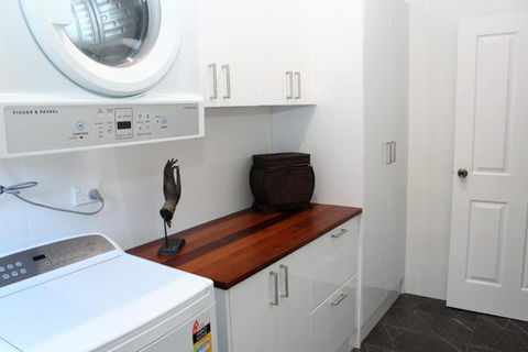 SERENITY - Darwin Holiday 3