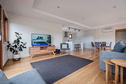 Freycinet Studios - Bay - Darwin Holiday 6