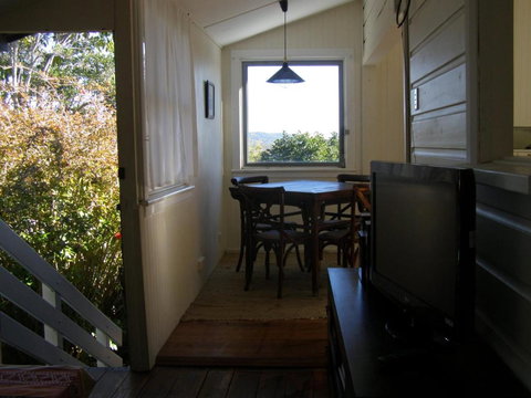 The Tree House 6 Gowing Street - Darwin Holiday 4