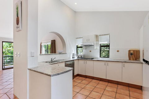 HighTide On Noosa Sound - Darwin Holiday 1