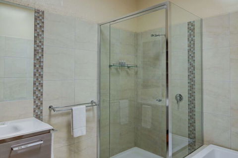 Harbour Lights - Darwin Holiday 3