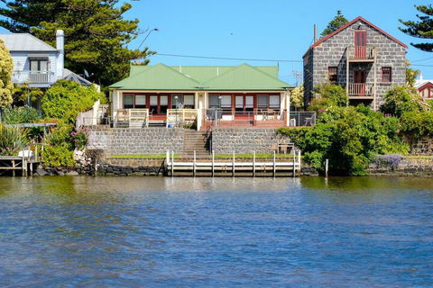 Harbour Lights - Darwin Holiday 7